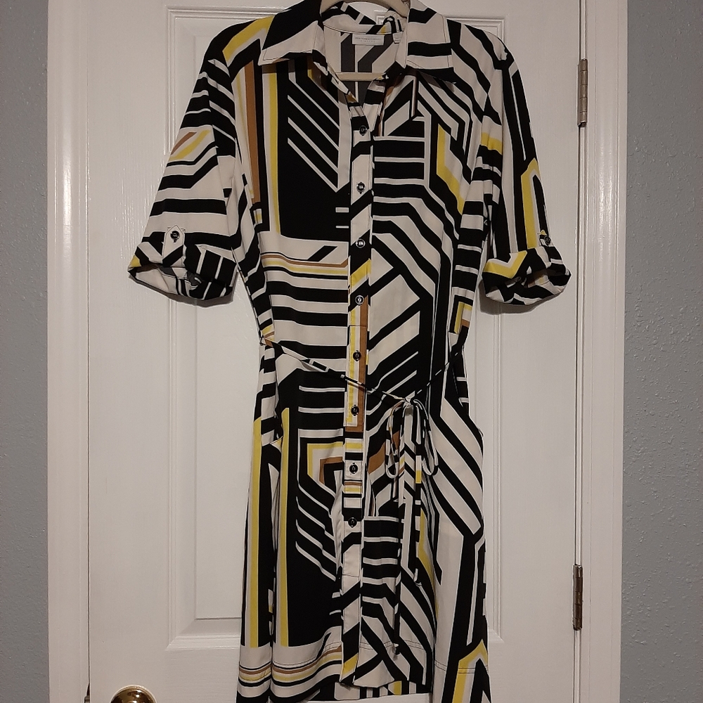 New York & Company Collared Dress or Shirt Size L
